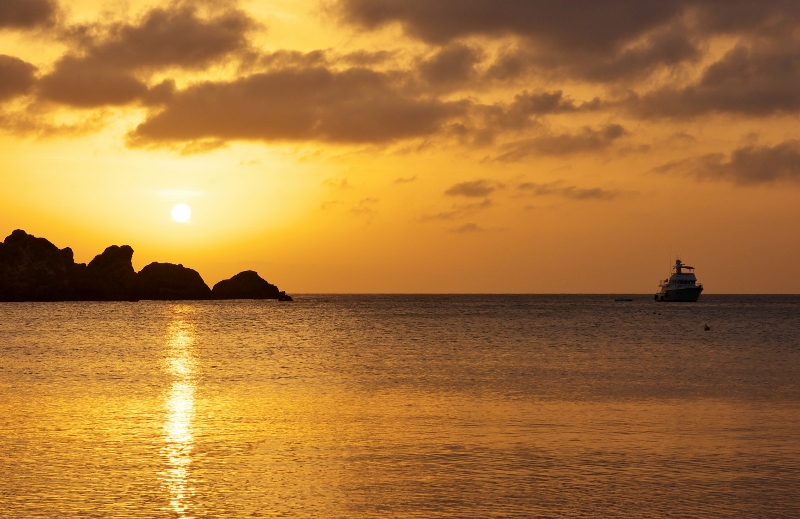 zachód słońca w Golden Bay, Malta